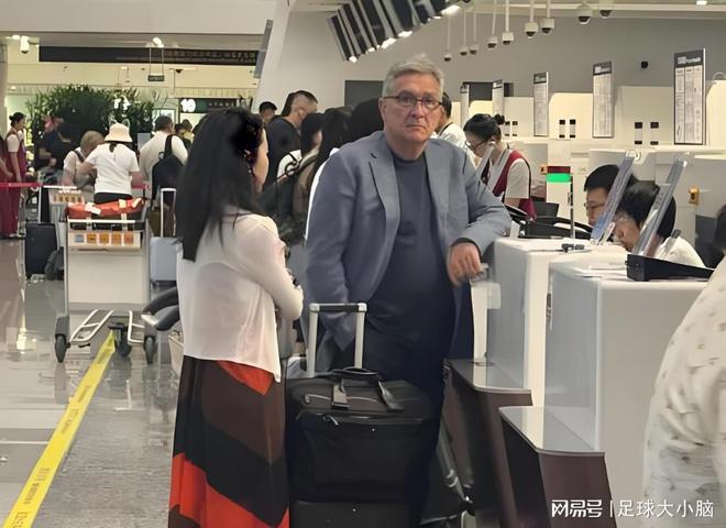 两次申请解聘，伊万下课后5点成真，外教以后还会提拔新人吗？