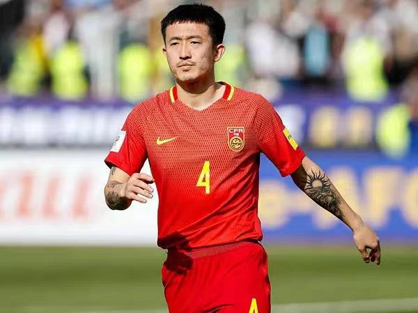 姜至鵬：我若再進國足沒意義不健康，如今誰入選國足都正常