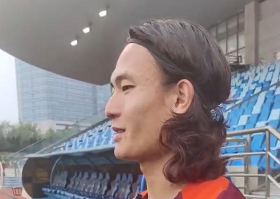 廖錦濤：球隊氛圍很好跟大家都聊得來；來國家隊要爭取上場機會