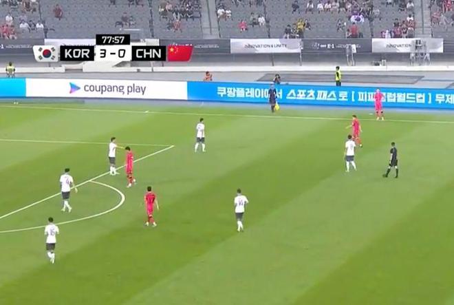 國足踢大爺球！楊晨無語：韓國隊3-0還在拼命 中國隊45分鐘就躺平