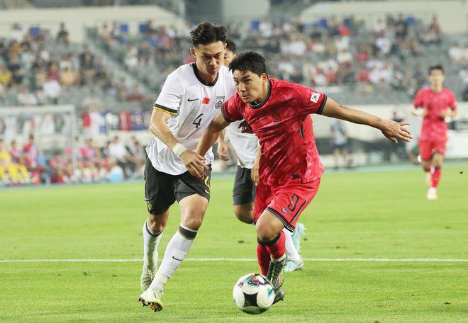 東亞杯|國足首戰(zhàn)0：3不敵韓國，比分并不意外，奮起時不我待