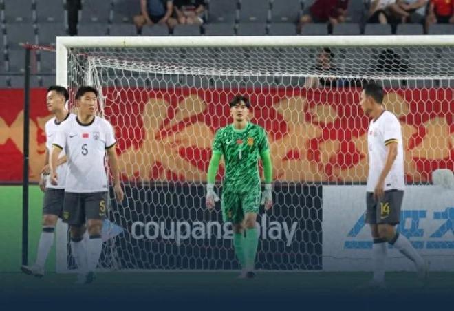 0-3大敗，小組墊底！揪出國足4大責(zé)任人，賽后數(shù)據(jù)不會(huì)說謊