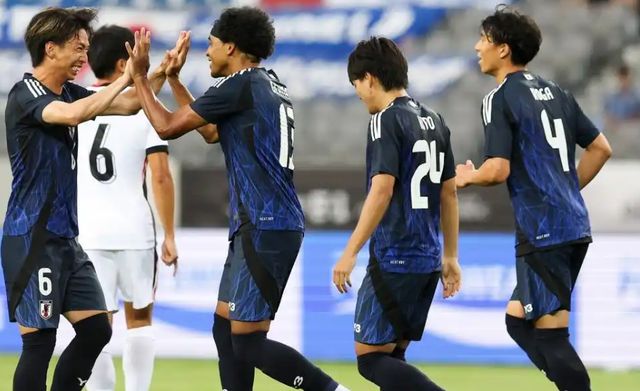 中國香港1比6慘敗卻給國足出了道難題，能打進日本隊一球嗎
