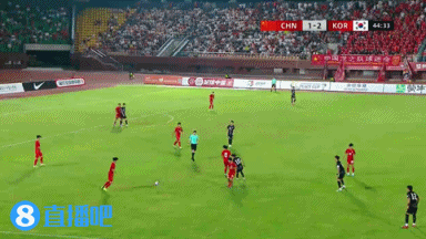 半場結(jié)束前連丟兩球！國少后防再次失守，U16國足1-3落后韓國U16