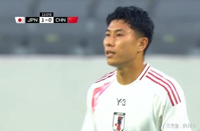 國足噩夢開局！細(xì)谷真大世界波，3戰(zhàn)日本丟11球，前國腳怒批