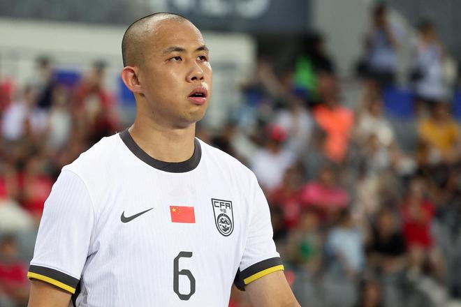 鎖定主力??黃政宇、高天意連續(xù)兩場首發(fā)，搭檔國足雙后腰