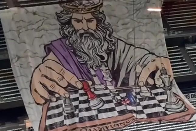 马卡解读皇马欧冠TIFO：红色棋子代表阿森纳，由国王掌控
