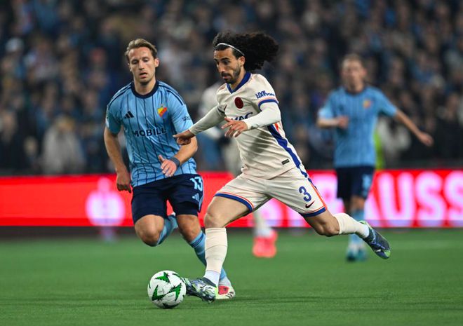 豪门欧战夜：曼联3-0毕巴 切尔西4-1 热刺3-1 英超欧冠6席在望