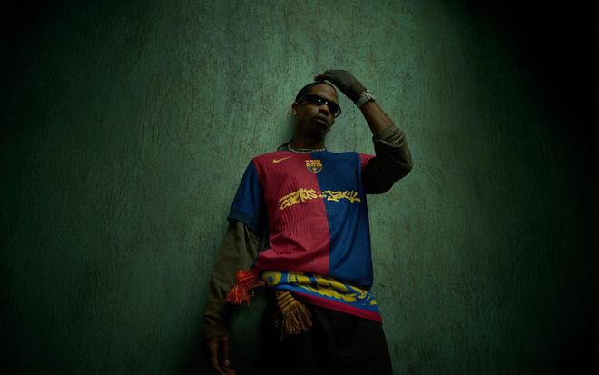 太过火爆！巴萨官方：Travis Scott联名球衣已经售罄