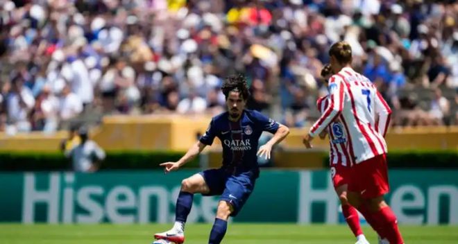 让一个登贝莱巴黎仍4-0马竞，近乎“无敌”！恩里克注入必胜优势