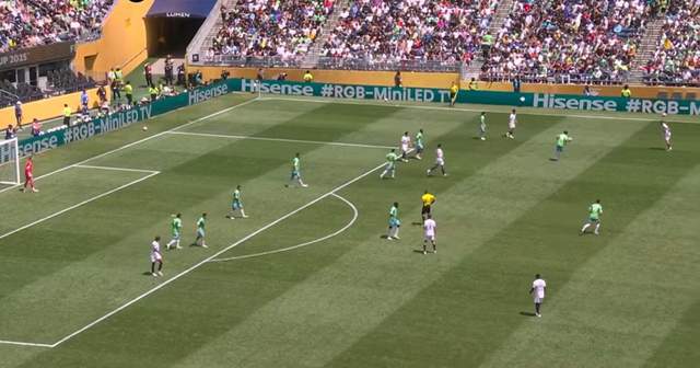 2-0！假球？難以置信：進(jìn)球后球員不開(kāi)心，無(wú)精打采一臉懵逼