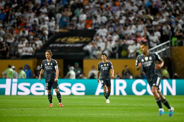 皇馬本輪世俱杯三球大勝，維尼修斯上演傳射俱佳好戲，贏得認可
