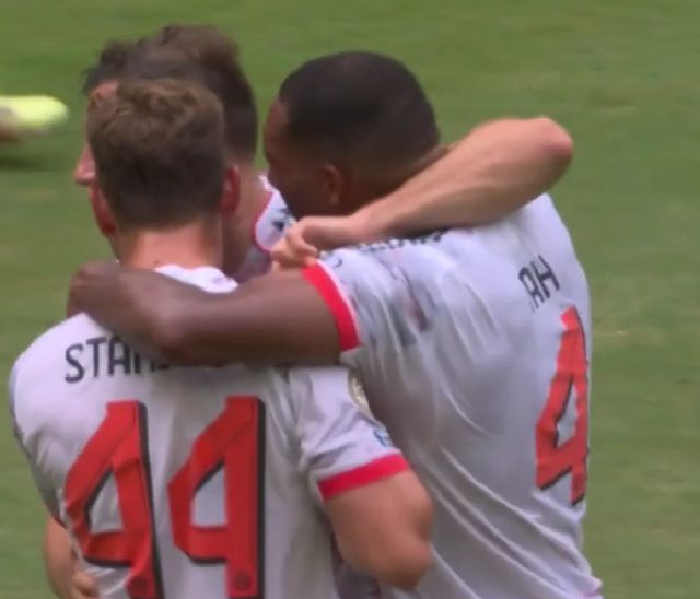 4-2后！下半?yún)^(qū)2大爭(zhēng)冠熱門對(duì)決：拜仁大戰(zhàn)巴黎，一豪門或漁翁得利