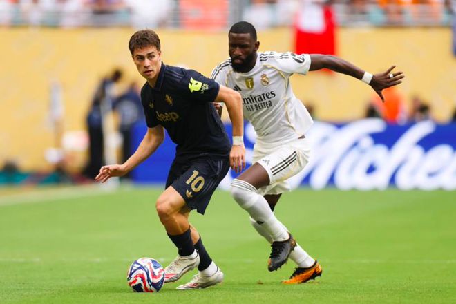 1-0！世俱杯19.4億豪門(mén)巔峰對(duì)決 20歲神鋒4場(chǎng)3球 奪冠大熱晉級(jí)8強(qiáng)