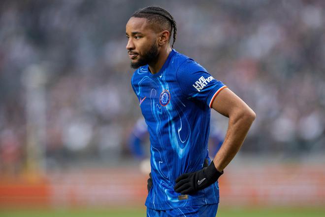 talkSPORT：恩昆庫(kù)今夏會(huì)離開(kāi)切爾西，可能去拜仁也可能去熱刺
