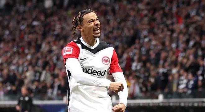 talkSPORT：曼聯(lián)對(duì)?；倏诉M(jìn)行了詢問，法蘭克福要價(jià)1億歐