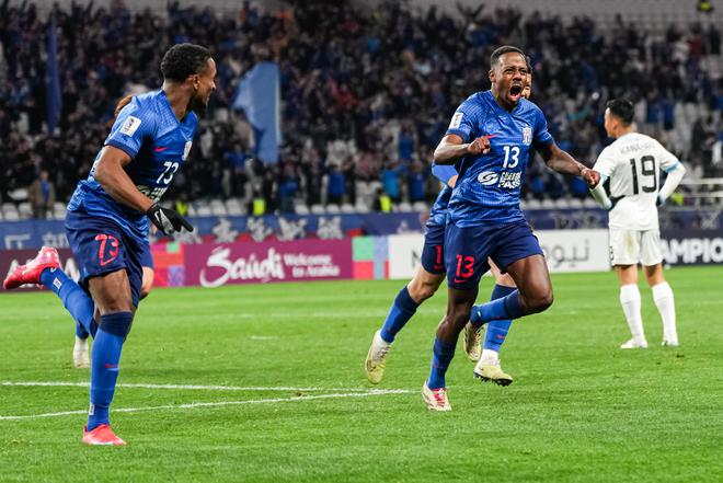 主场1-0力克川崎前锋，申花时隔19年再度在亚冠淘汰赛赢球