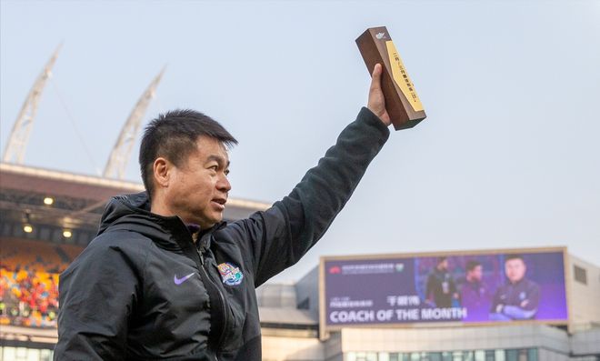 輿論風波下的津門虎——插管子每年投入一億，于根偉工資中超最低