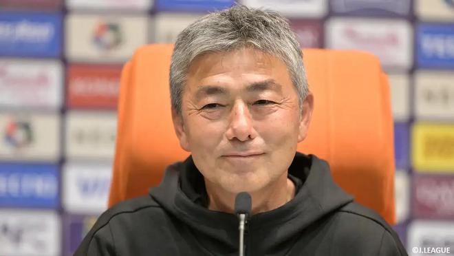 川崎前鋒主帥：金錢并非決定性因素，你不能帶著錢包上場