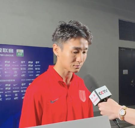 韋世豪：比賽密集沒什么影響，我們的風(fēng)格就是比對方能跑