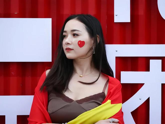 世俱杯多場(chǎng)比賽爆冷，上座率還不及蘇超，意甲最美女主播再次走紅