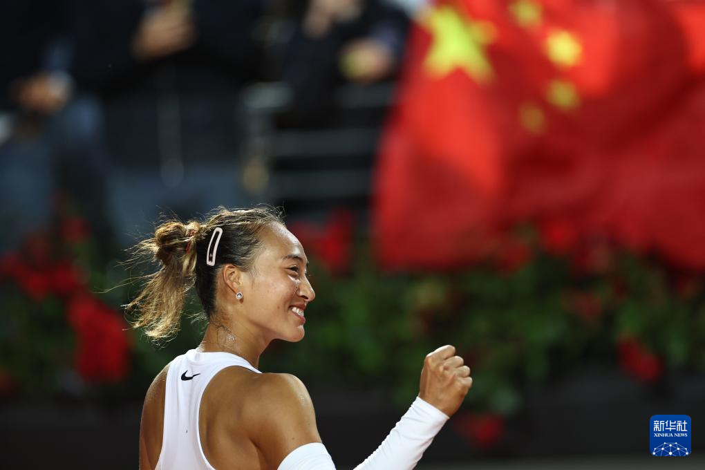 WTA1000网球罗马站：郑钦文晋级半决赛