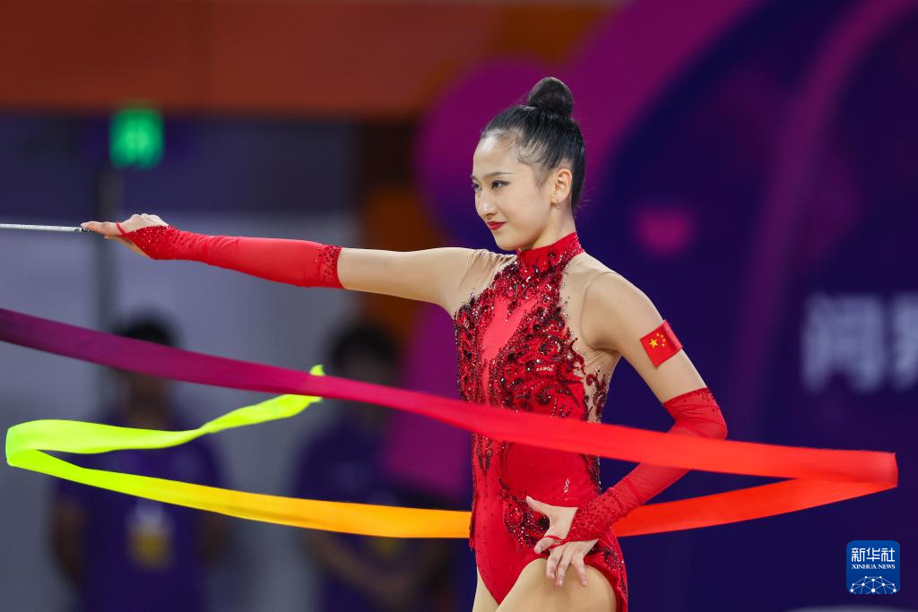 全国艺术体操锦标赛：王子露获得成年个人全能决赛冠军