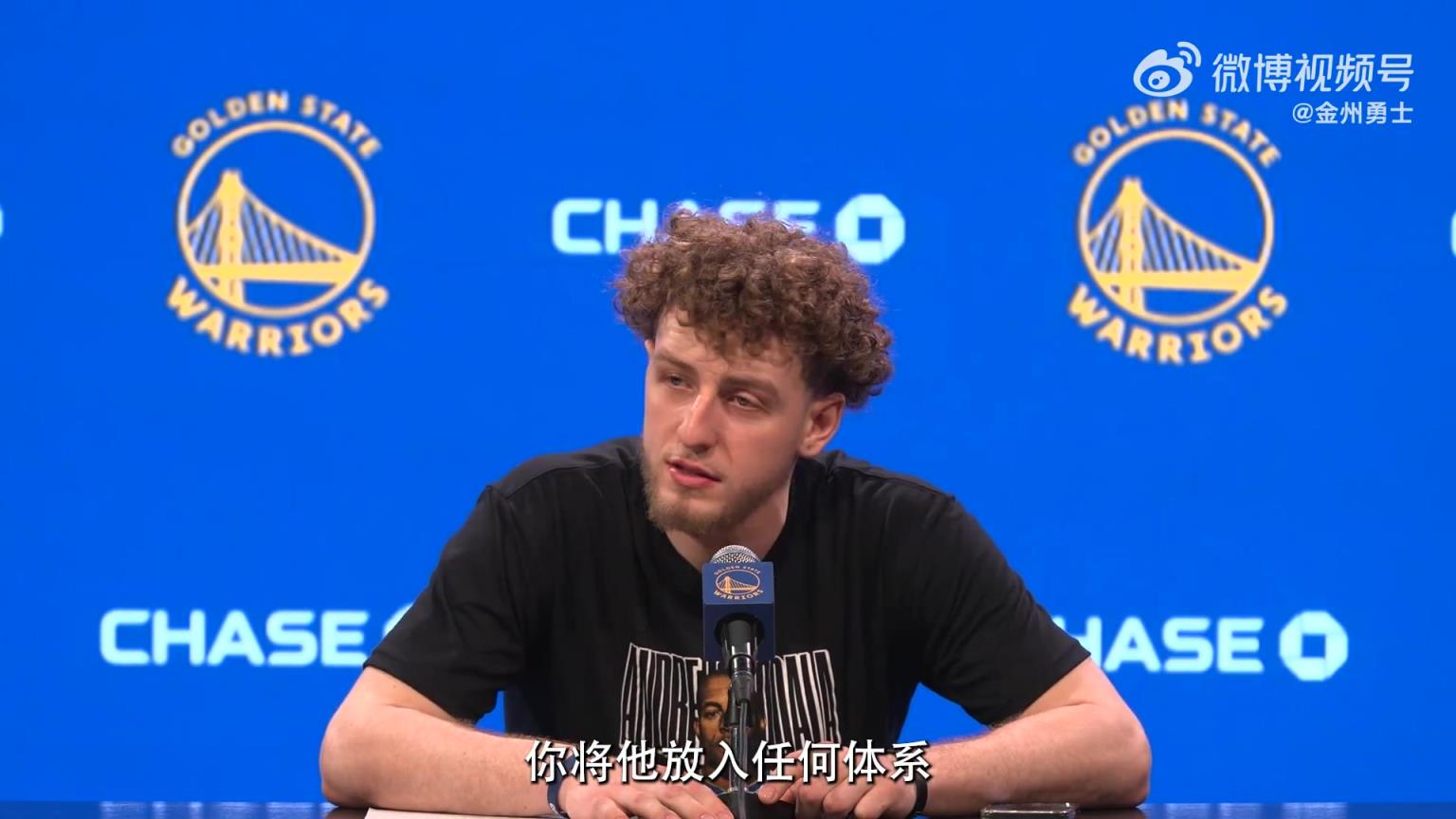 波齐姆斯基谈巴特勒：他的加入让我们在场上打得更轻松有效率