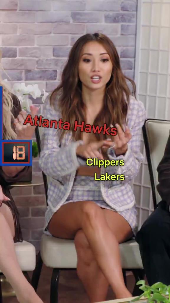 让几位美女说出NBA30支球队的名字，结果妹子说了5次湖人