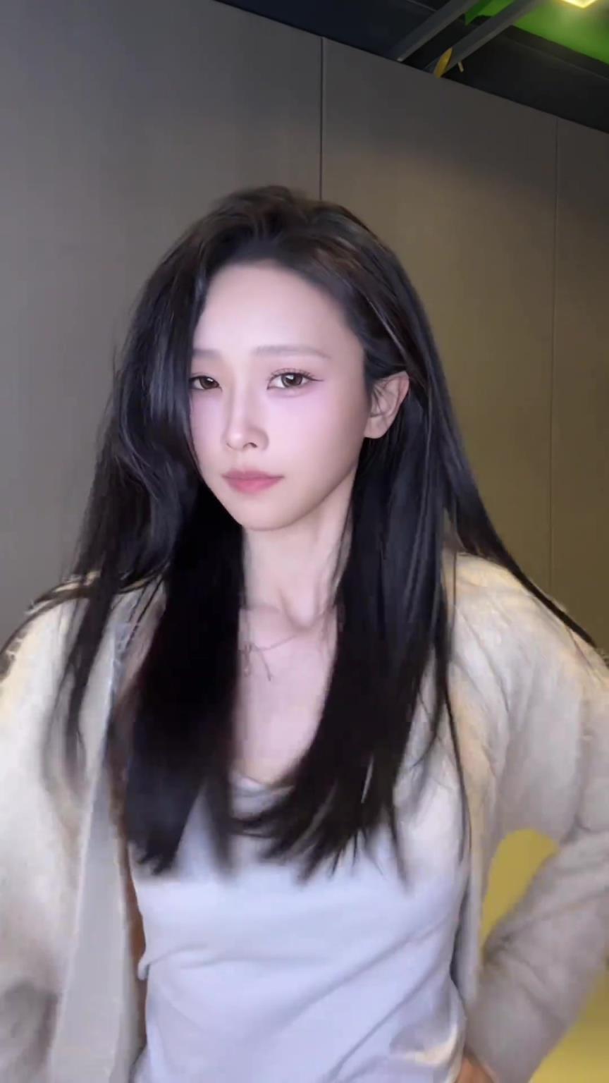 美女主播辰辰：古典舞人尝试popping