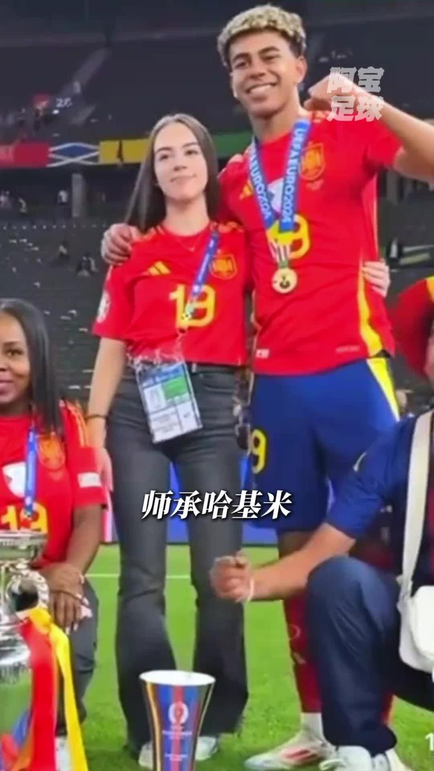 亚马尔师承阿什拉夫，面对国外捞女这防守意识拉满了