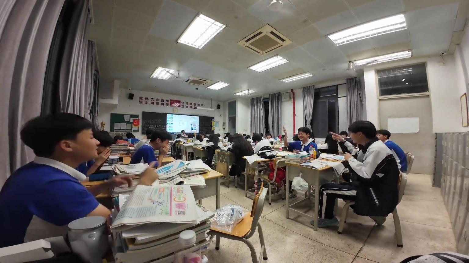 在哪找的这么几个神奇宝贝晚自习都siuuuu起来了