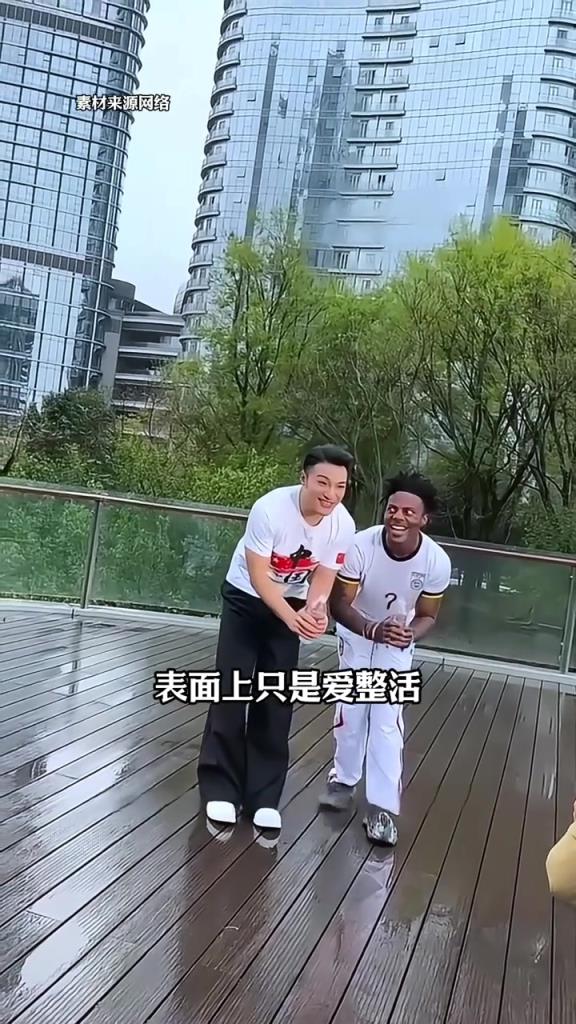 世界网红甲亢哥 没练过就能跳这么高？秘诀就在他的名字！