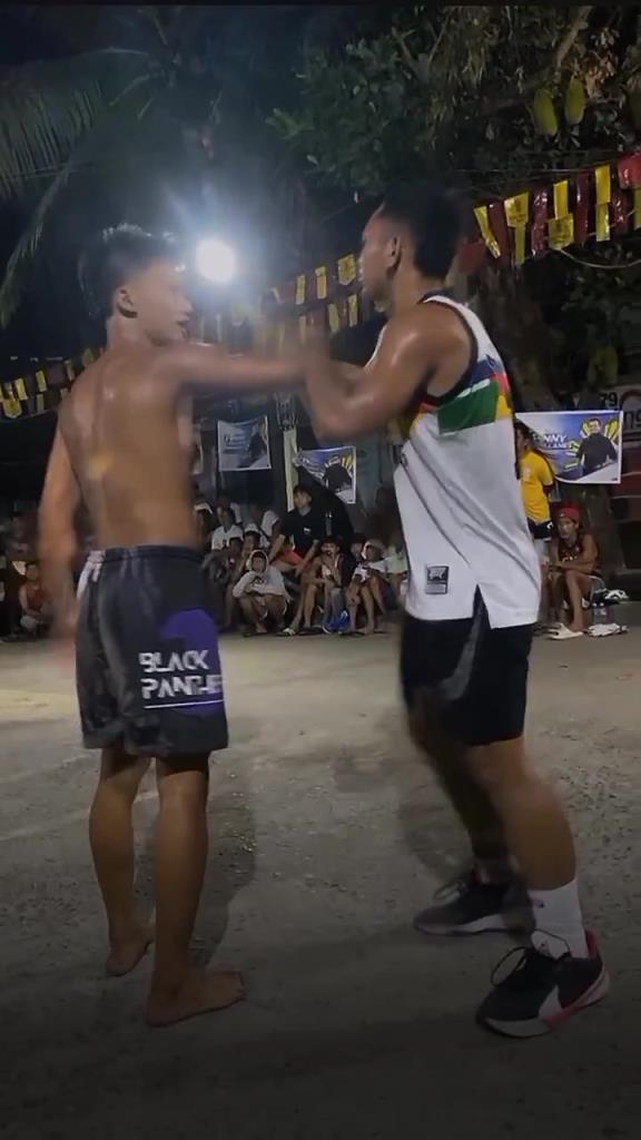 面对这种恶犯防守，吧友们支持当场还击吗