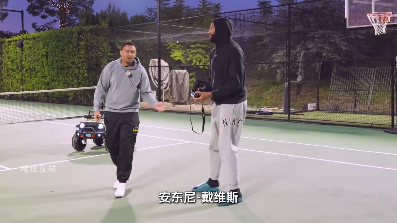 安东尼·戴维斯改造电竞房~