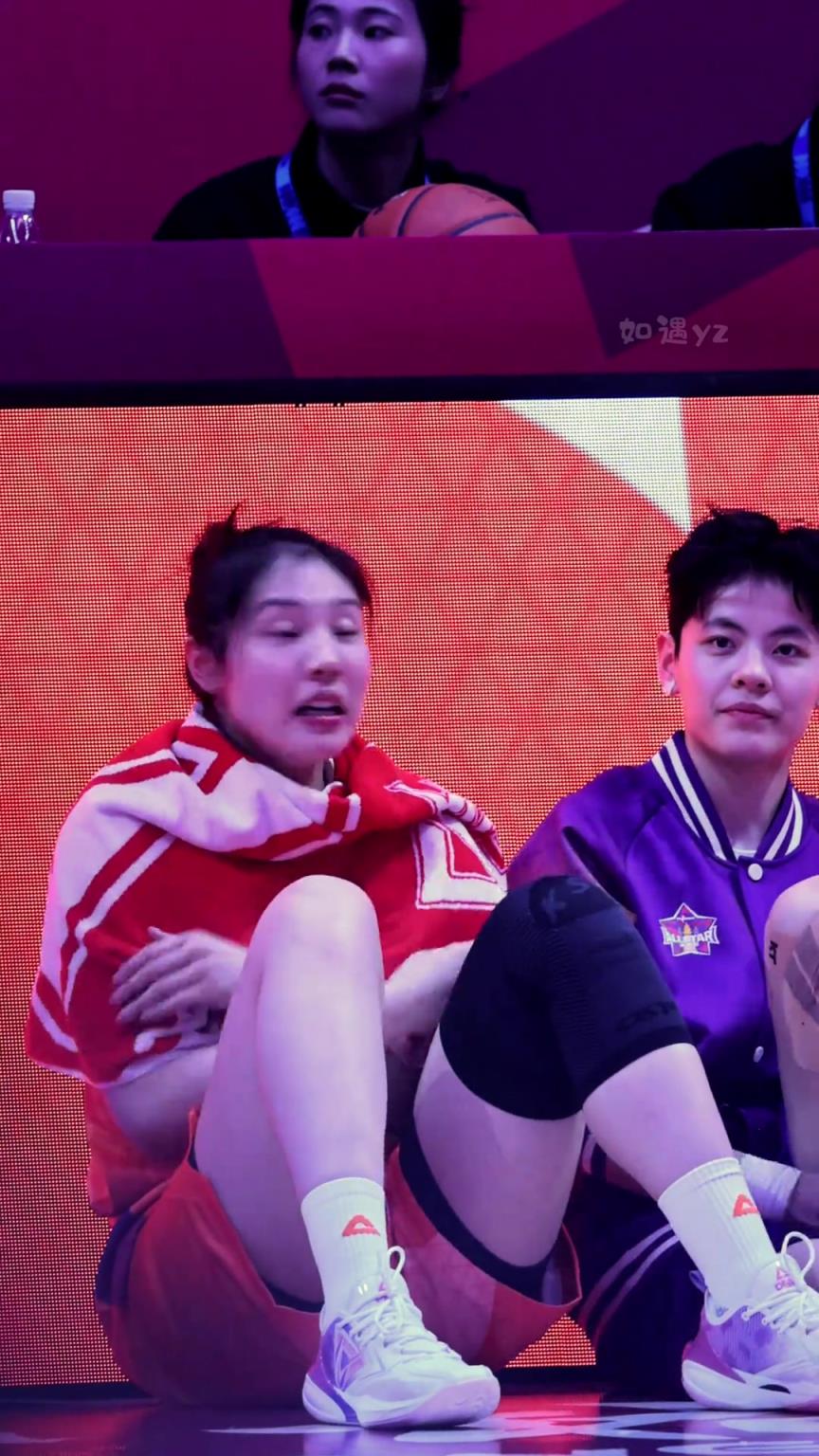我怎么没看出来表情包担当换人了