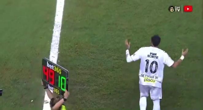 回归登场！内马尔替补迎来回归桑托斯首秀