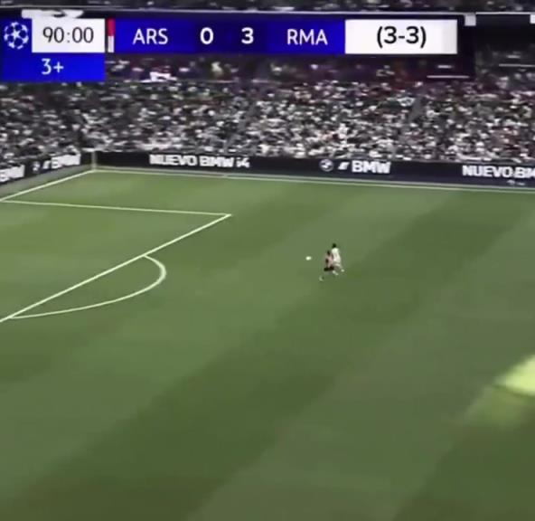 皇马球迷恶搞：皇马4-0阿森纳！维尼修斯绝杀&塔帅气的打滚