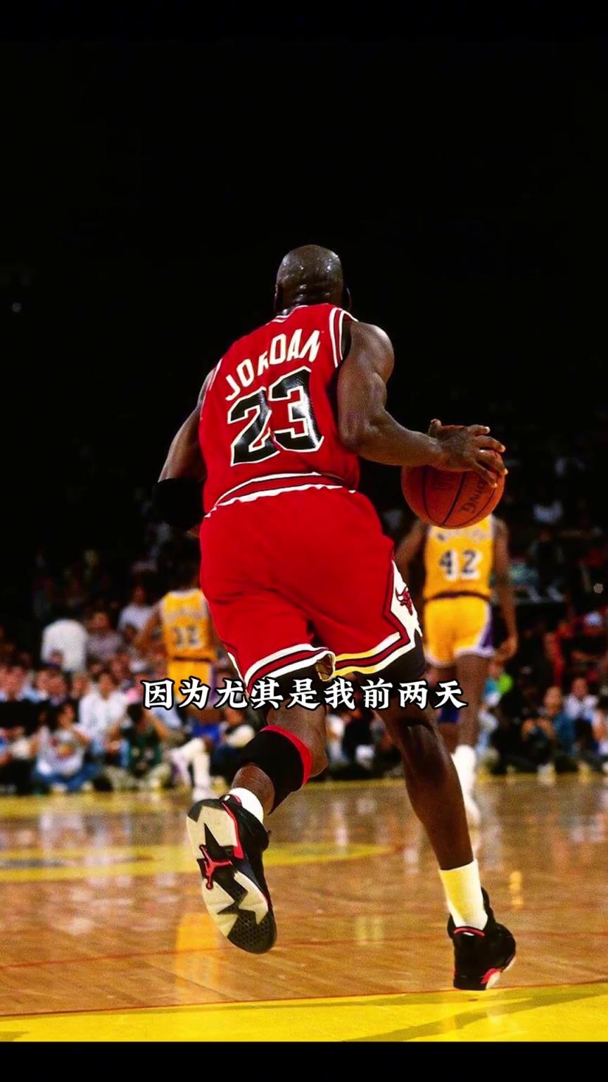 同意？张佳玮点评 ：1991年的乔丹是篮球史上最强单体！