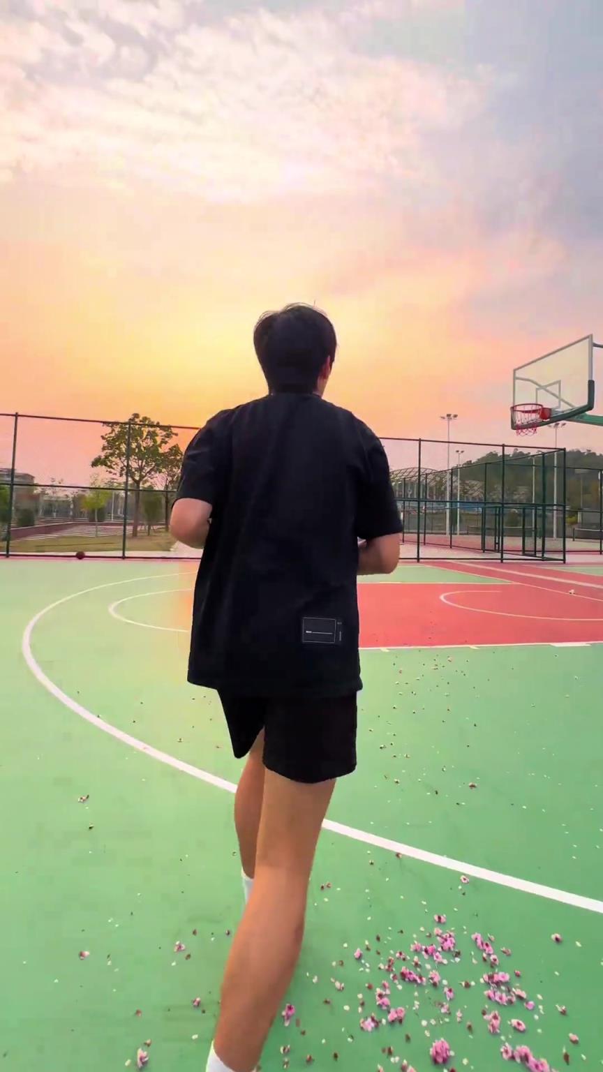 你猜这球进了吗？