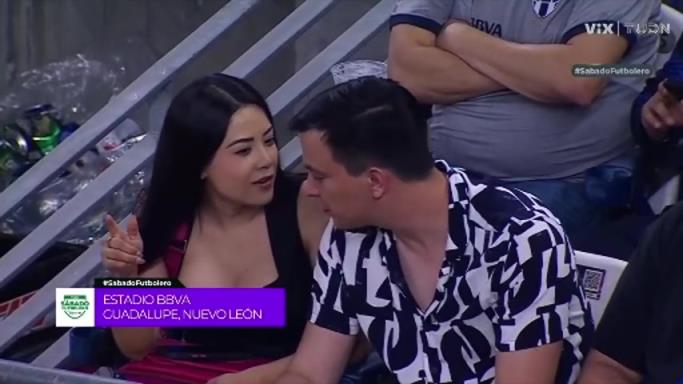 什么水平❓️墨超场边女球迷