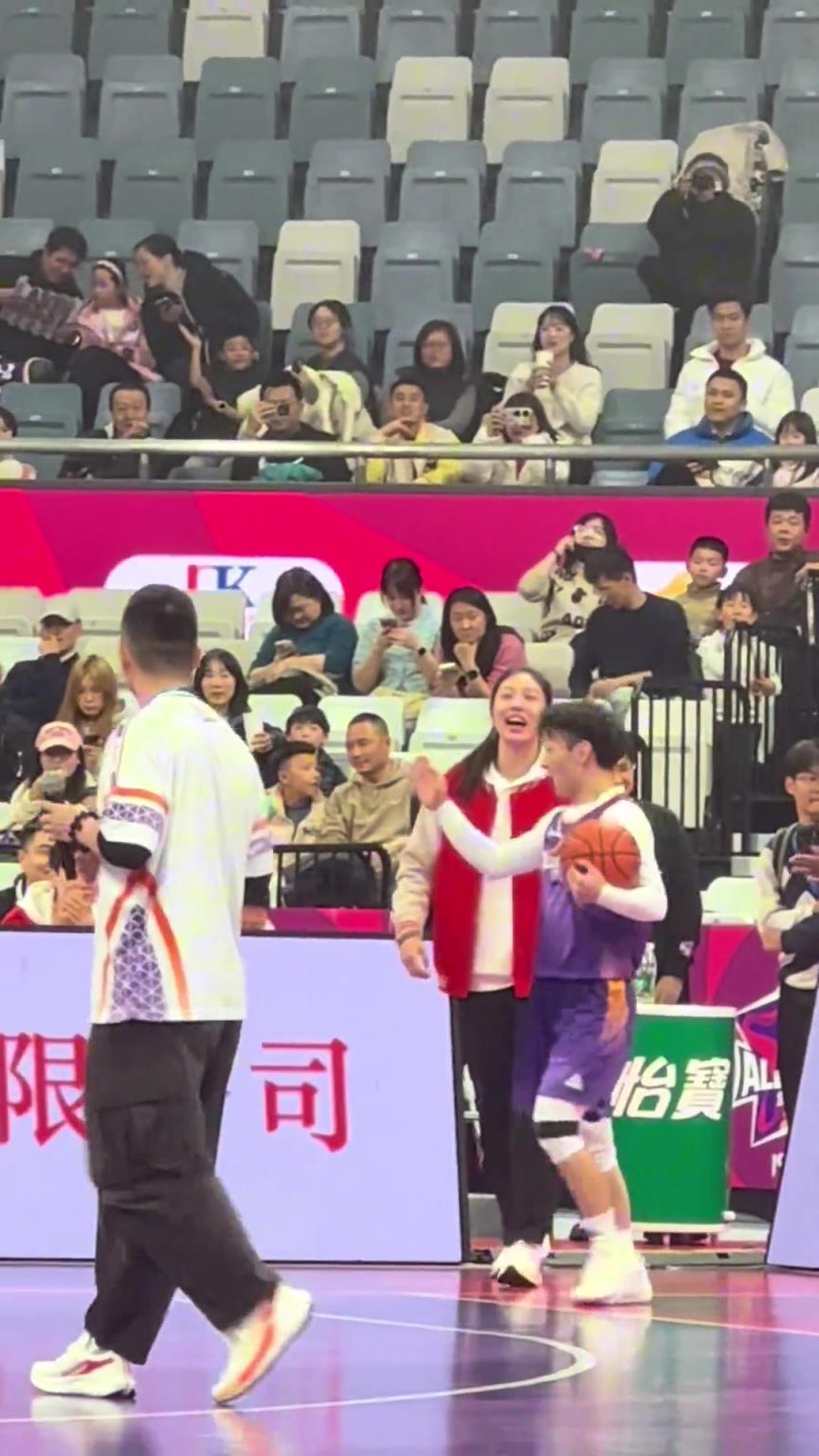 究竟是什么让张茹喊出：我害怕！...