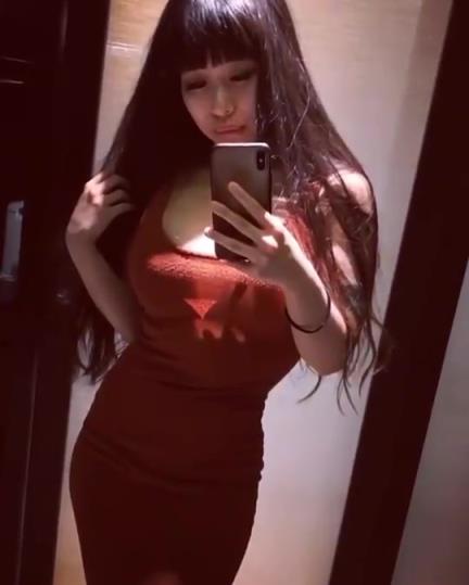 大老师这身材完美符合欧洲审美啊~不愧是海淀蔡依林