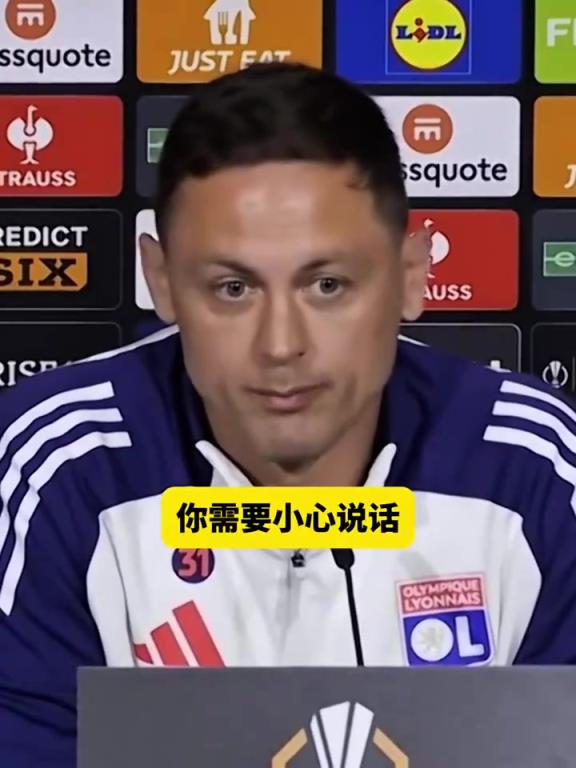 马蒂奇回怼奥纳纳：曼联最差门将之一，说话要注意！