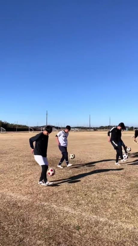日本中学生这球感真的有点强啊