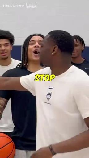 詹姆斯还是库里？伯德还是东契奇？来自NBA训练师的选择！