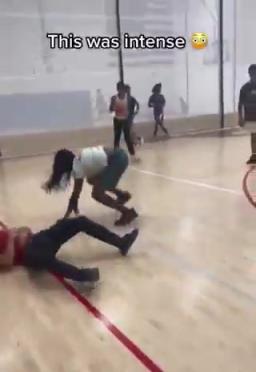 哥們：火勇系列賽到底有多激烈？我：