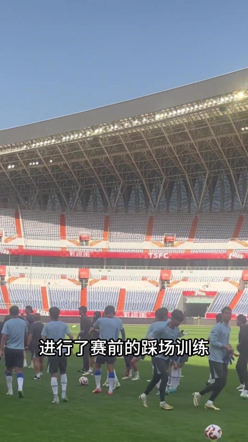 申花赛前踩场训练，主帅斯卢茨基直言克雷桑和瓦科都是中超顶级!