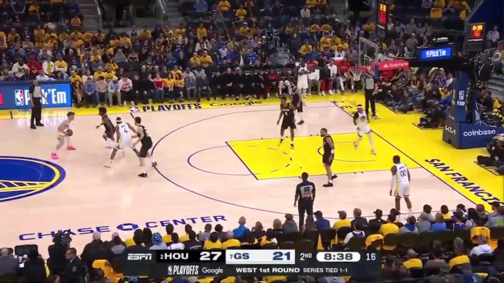 今日庫明加頂替巴特勒首發(fā)！巴特勒在場邊會想些什么呢