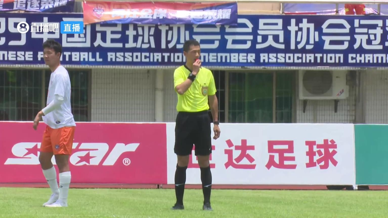 [集锦]中冠-裴港楠补时绝平 南京铁虎河海1-1武汉两江金岸